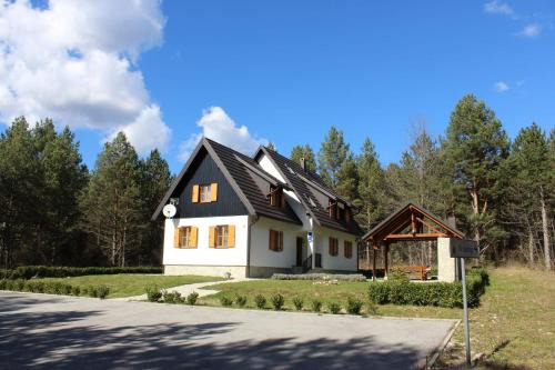 Rudanovac Apartment | The Starlings Apartments Plitvice Lakes