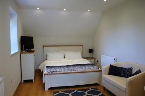 Bruton Apartment | The Starting Gate, Bruton