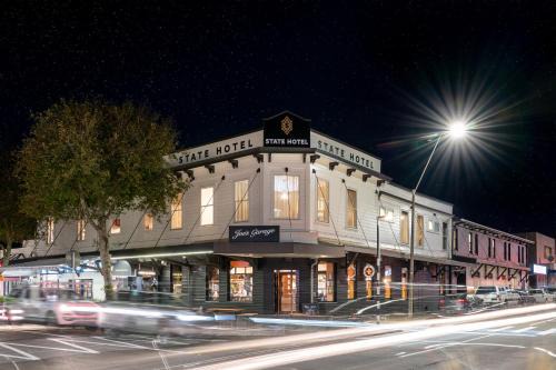 New Plymouth CBD Hotel | The State Hotel