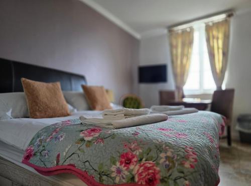 Littlehampton Bed & Breakfast | The Steam Packet