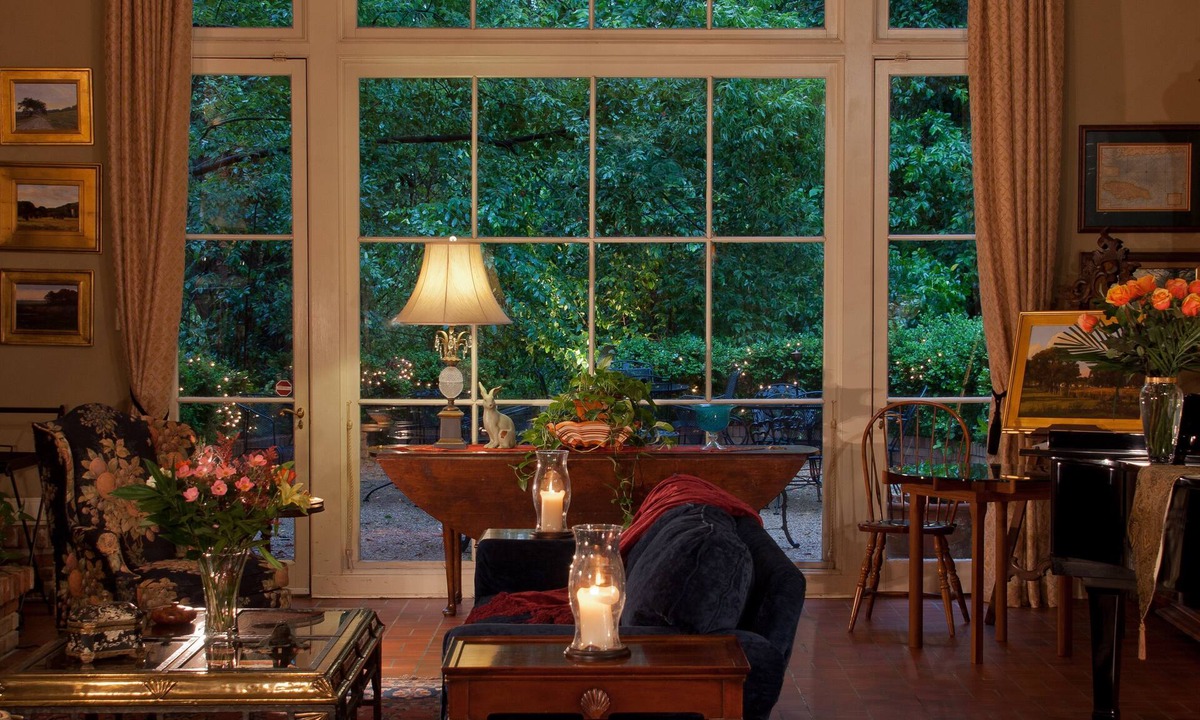 Highlands - Perkins Bed & Breakfast | The Stockade Bed and Breakfast