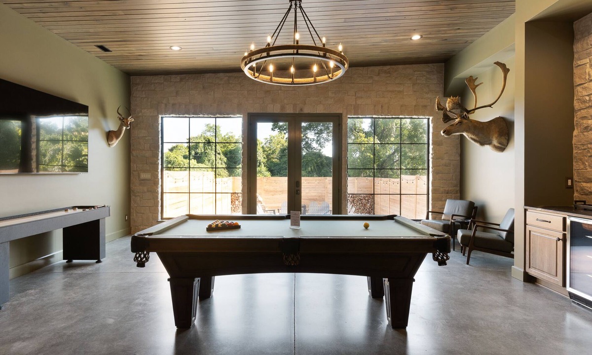 Clifton Heights House | The Stockyards~6 King Retreat~Near Whiskey Row