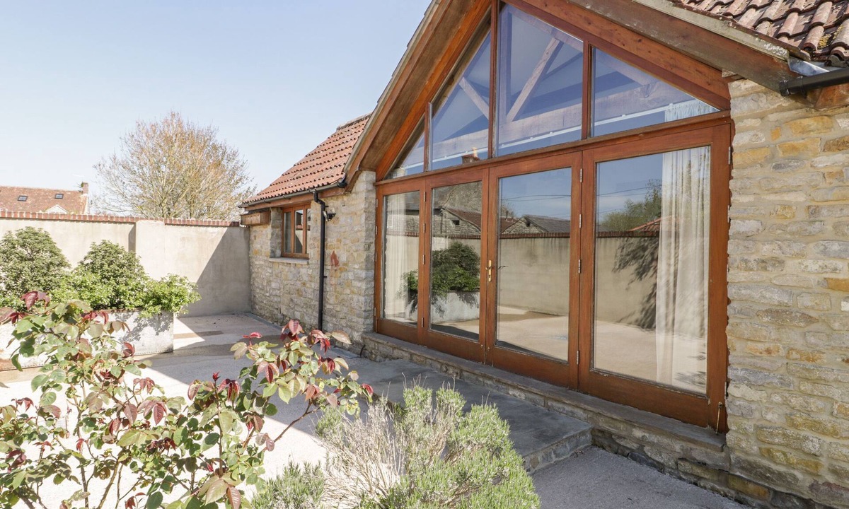 Shepton Mallet Cottage | The Stone Barn