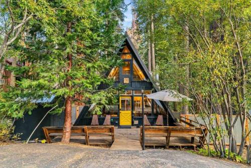 Timberland Ski Chalet | The Sugar Pine Speakeasy