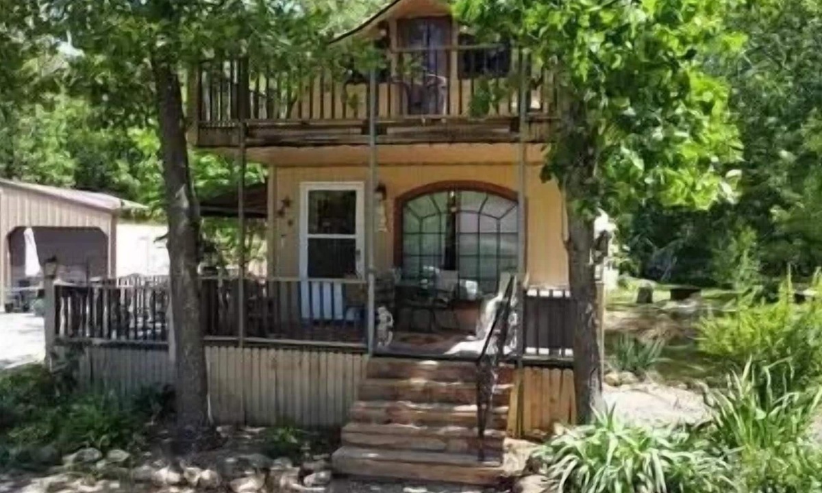 Deepwater House | The Summer Shanty; quiet & cozy!