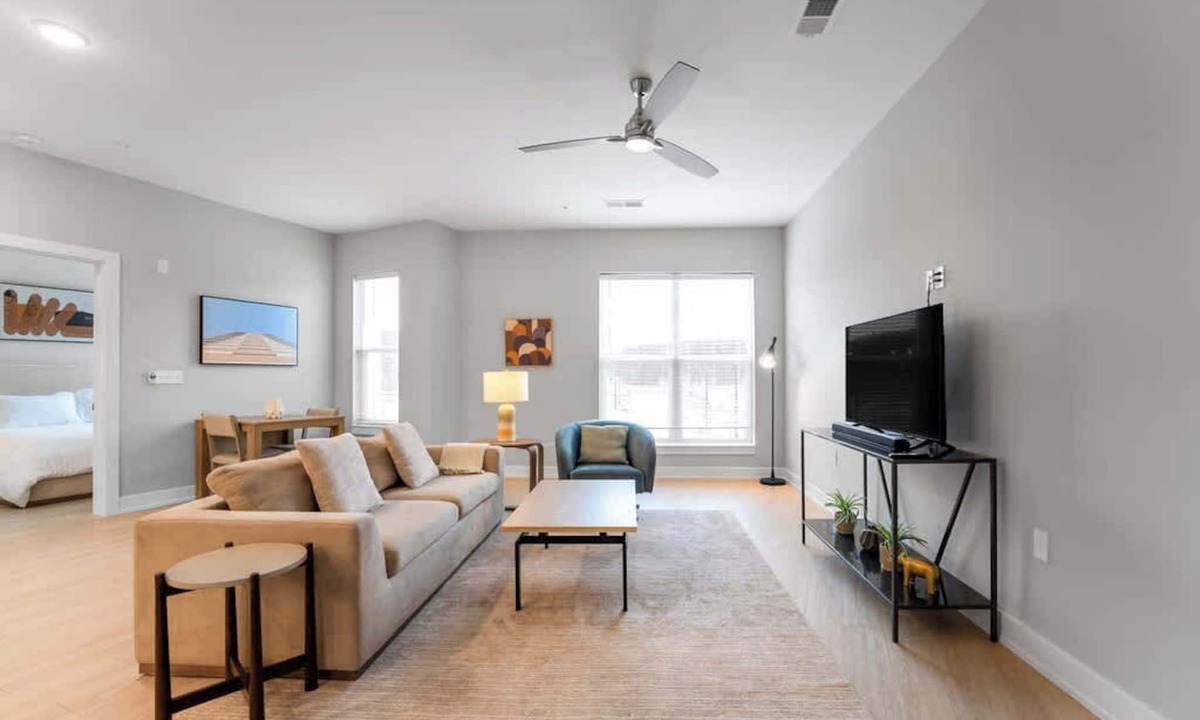 Summerville Apartment | The Summet IV Vibe 8804