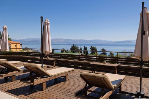 Dafnata House | The Summit Escape House