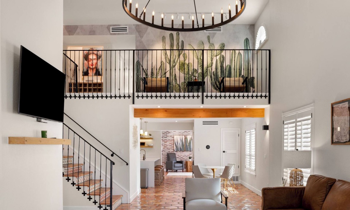 El Paso Apartment | 🎖 The Sun City Suite I Rim-University + Downtown 🎖