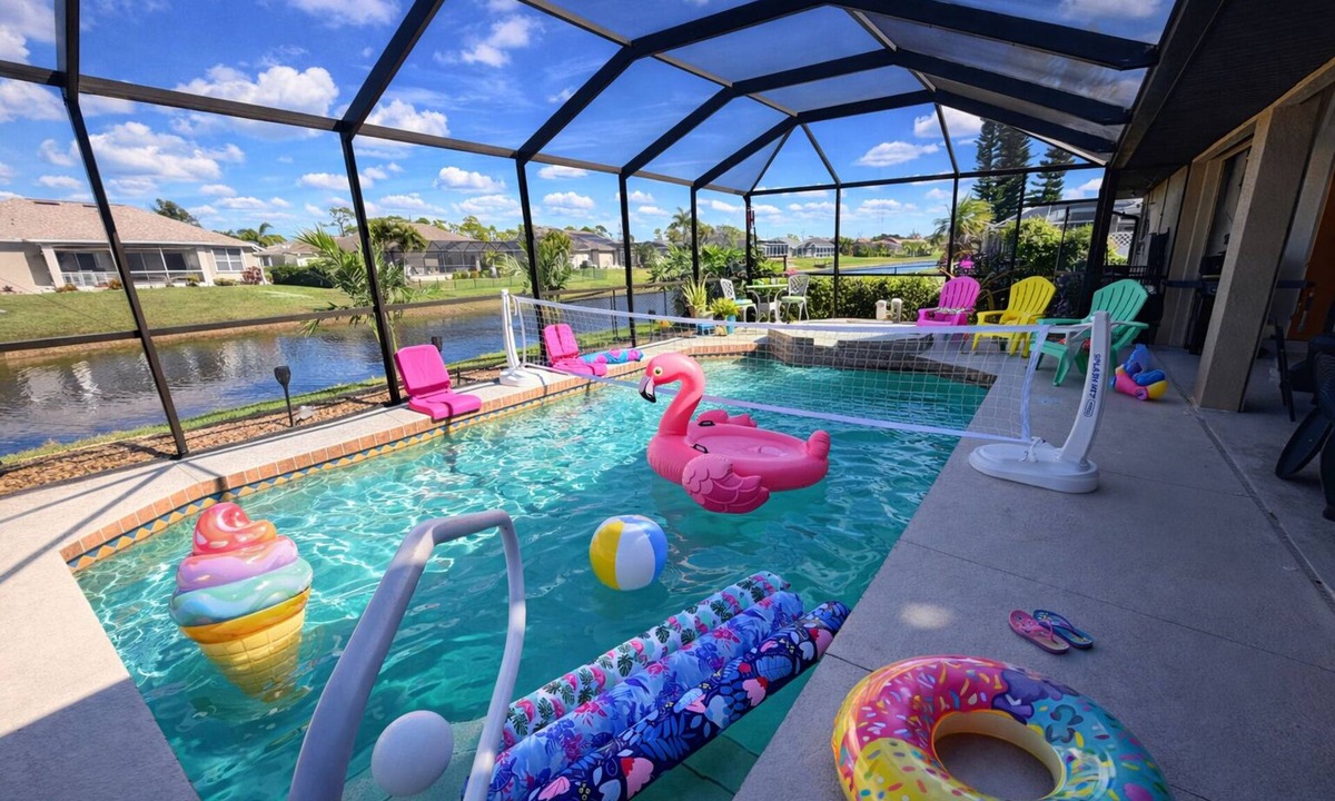 Long Meadow House | The Sunfeather- Fun, Sun and Flip Flops!