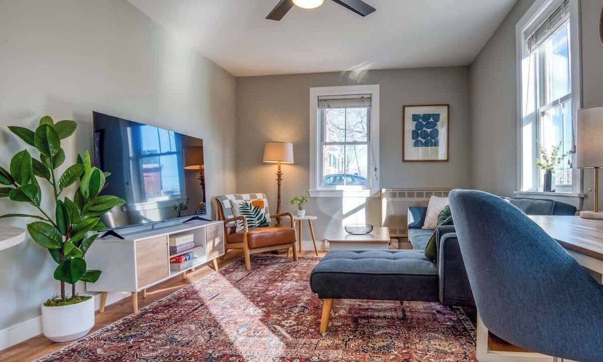 Dover Apartment | The Sunnyside Stay