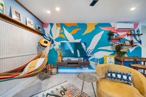 The Roads Apartment | The SurfSide Hideout Charming Cozy Central