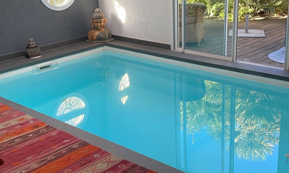 Mas Vermeil Villa | The Swedish Villa with heated interior pool