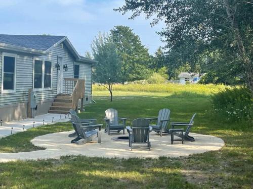 Sturgeon Bay House | The Sweet Retreat by Simple Life Rentals