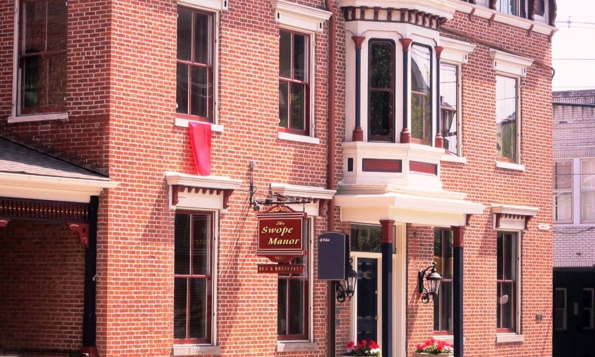Gettysburg Bed & Breakfast | The Swope Manor Bed & Breakfast