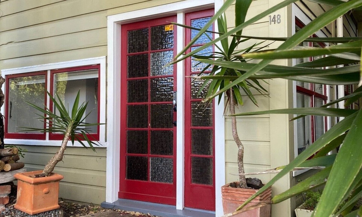 Newtown House | The Tūī Nest