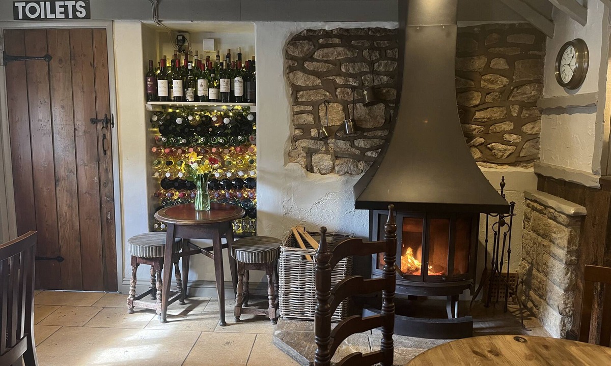 Eynsham Bed & Breakfast | The Talbot Inn