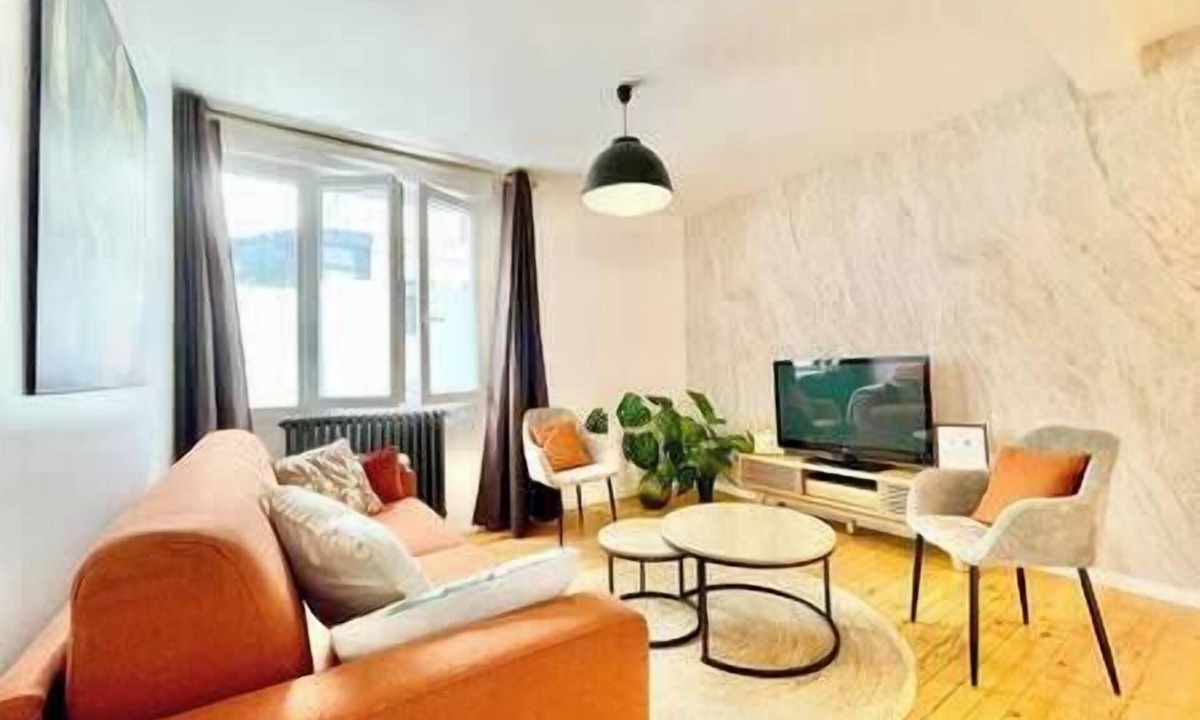 Saint-Nazaire Apartment | The Terrace - Near Downtown - BBQ