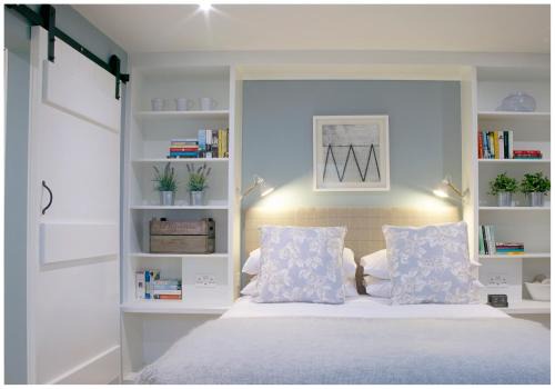 Bartlow Hotel | The Three Hills