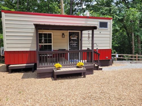 Sugar Tree House | The Tiny House at Deer Holler