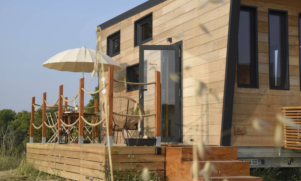 Meyrargues Ski Chalet | The Tiny House in the Château de Vauclaire vineyards
