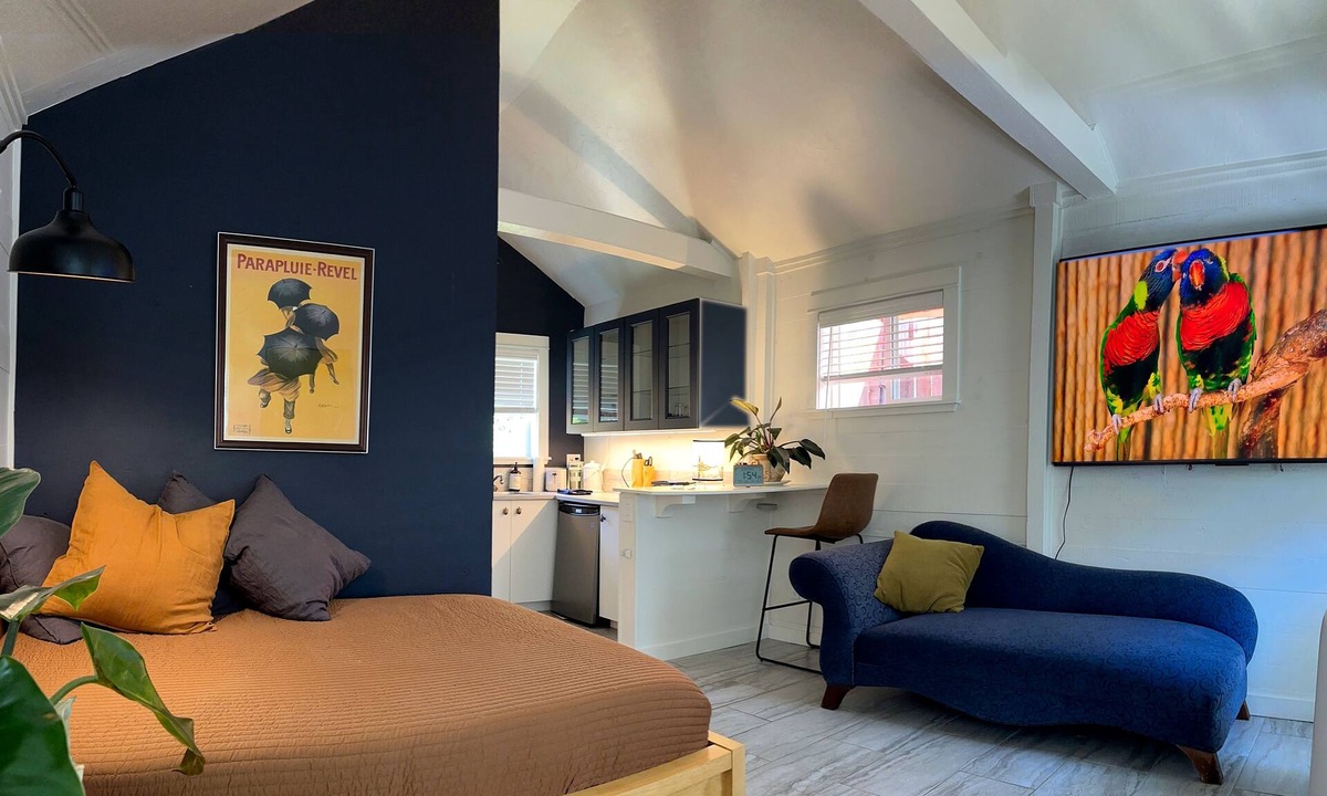 Guerneville Cabin | The Tiny Tipsy Turtle