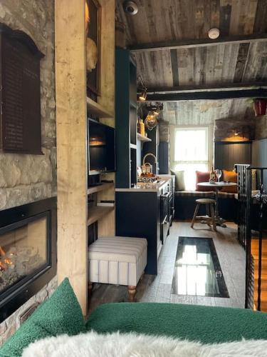 Kendal House | The Tobacco Loft