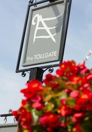 Whaddon Hotel | The Tollgate Inn