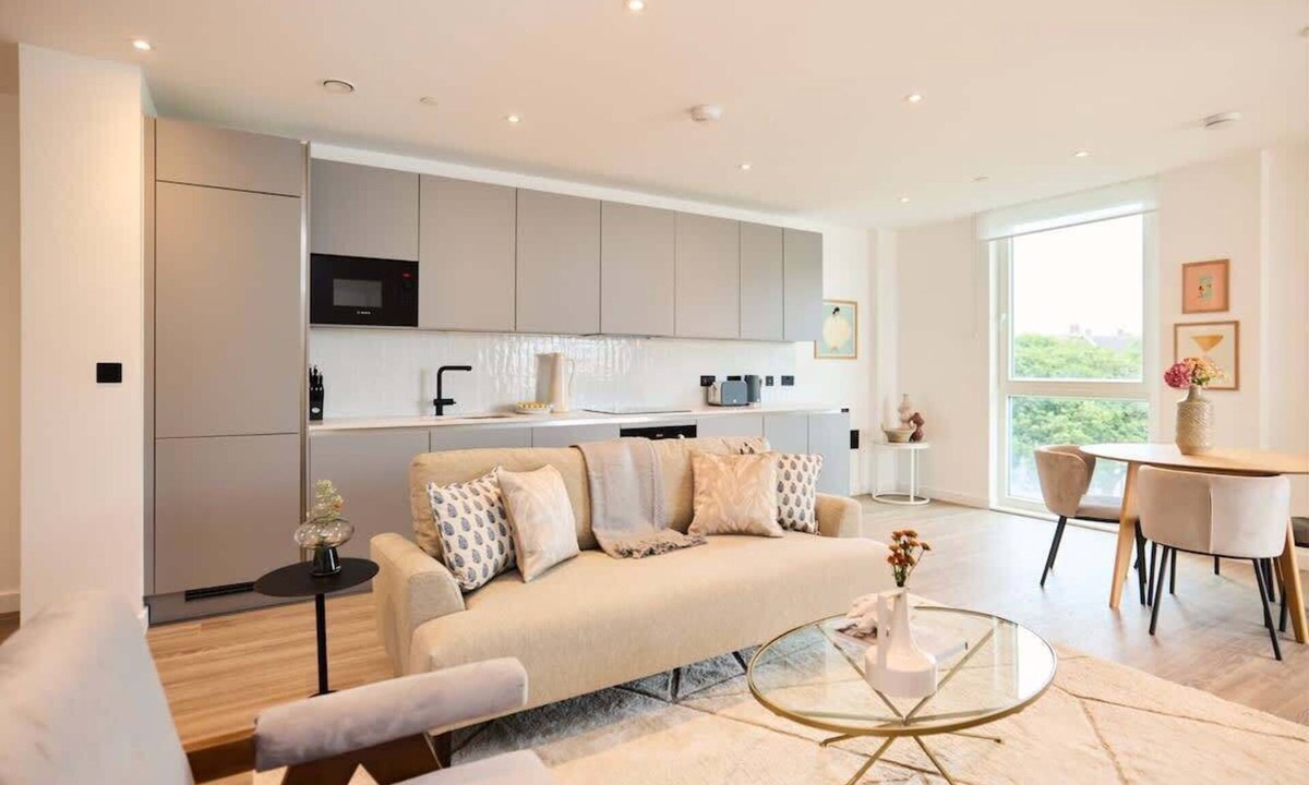 Tottenham Green Apartment | The Tottenham Escape - 2BDR flat with Balcony