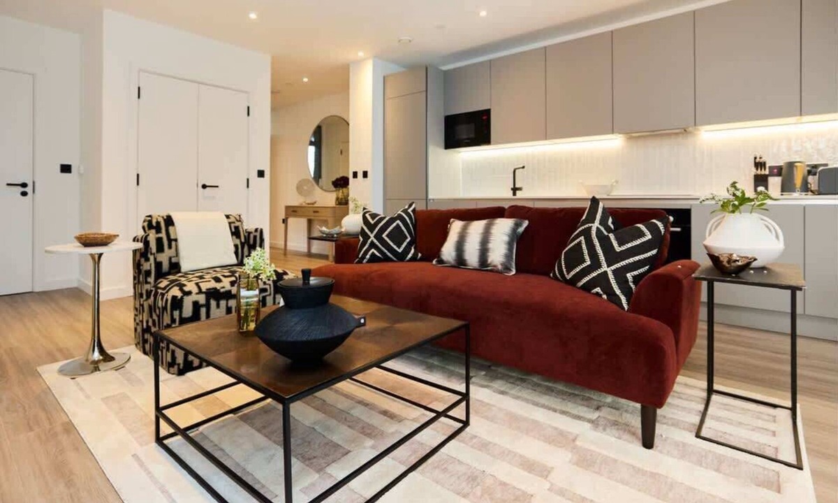 Tottenham Green Apartment | The Tottenham Hale Crib - 2BDR Flat with Balcony