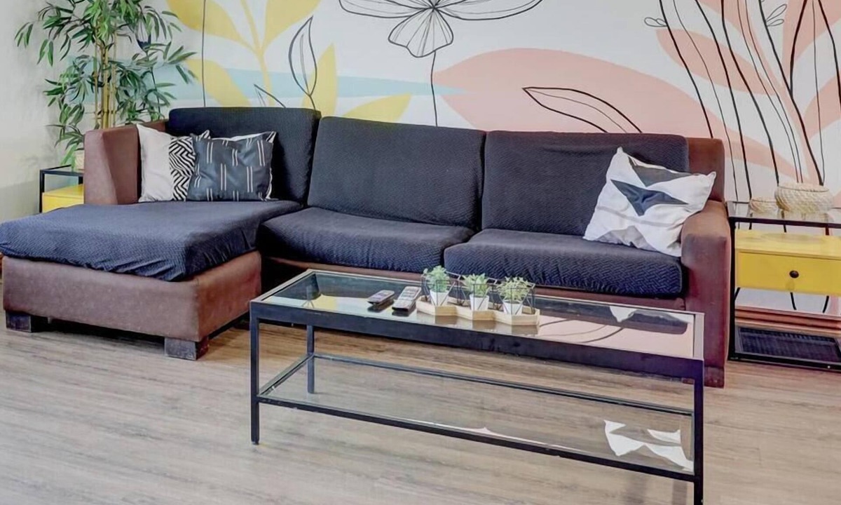 Joplin House | The Toucan: Dreamy 2 Bed Home Near Arts District