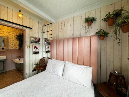 Sandown Bed & Breakfast | The Townhouse 101