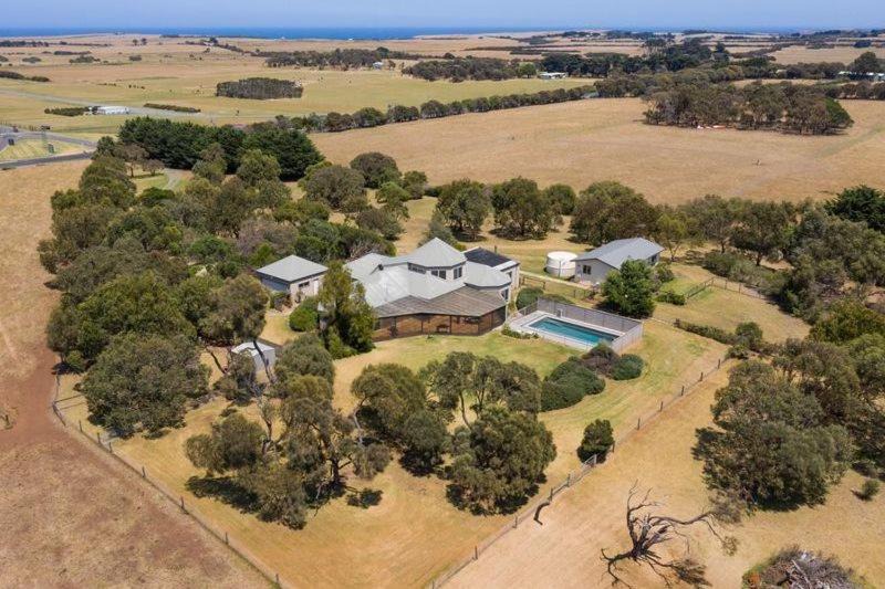 Cowes House | The Track House