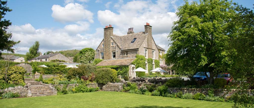 Austwick House | The Traddock