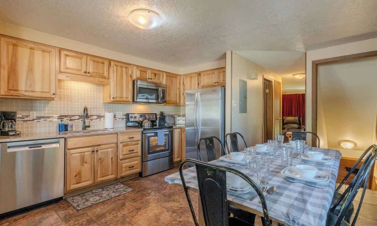 West Yellowstone Condo | The Trailhead Townhouse