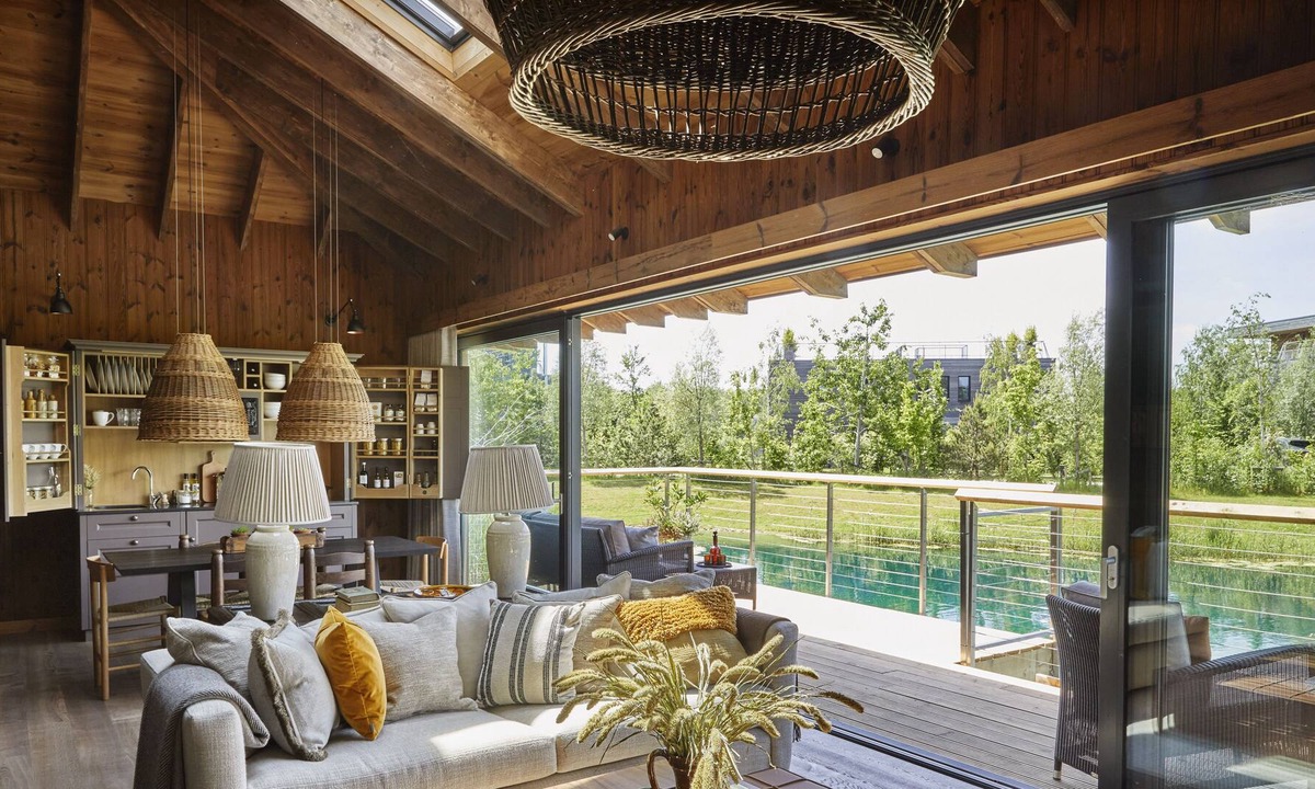 Lechlade Cabin | The ultimate Cotswolds escape.