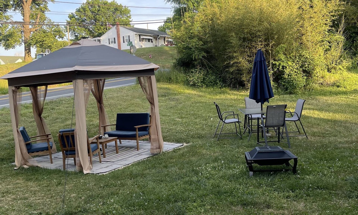 Rossville House | The Ultimate Oasis