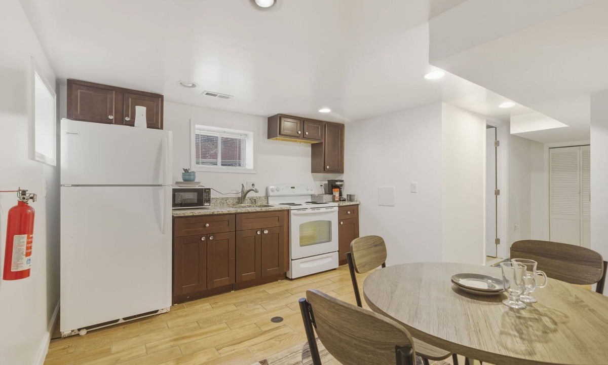 Seat Pleasant House | The Understory | Cozy Capitol Heights Suite