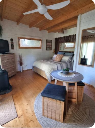 Smiths Lake House | The Upper Room