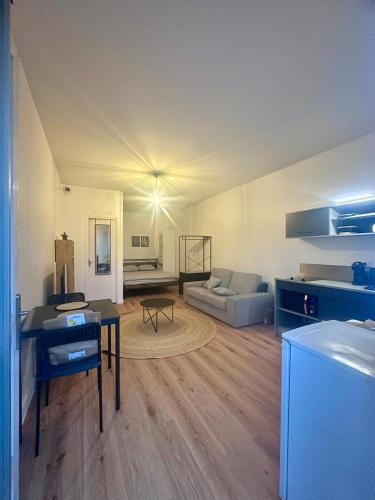 Champs-sur-Marne Apartment | The Urban Refuge