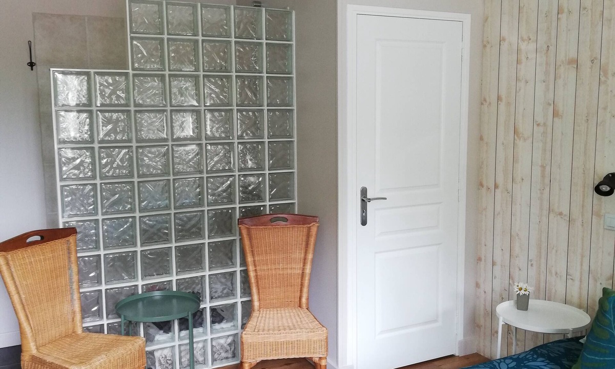 Saint-Etienne-l'Allier Bed & Breakfast | The valley 🌾