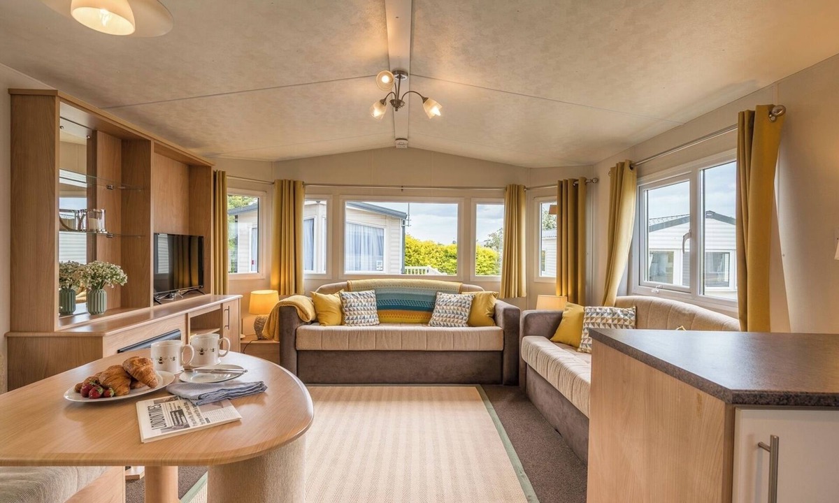 Pakefield Apartment | The Vansion, Pakefield