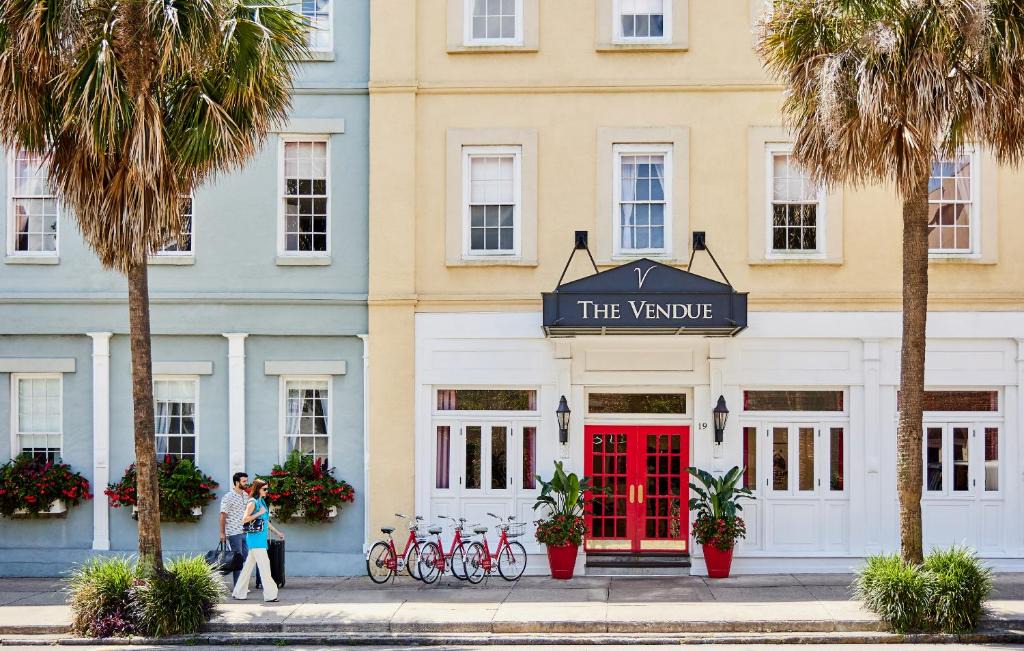 French Quarter Hotel | The Vendue, Downtown Art Hotel