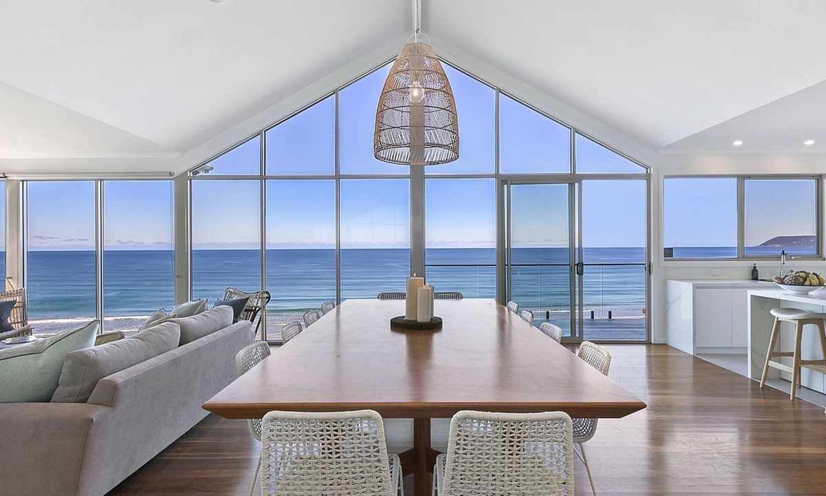 Eastern View House | The View, 19 Golflinks Road