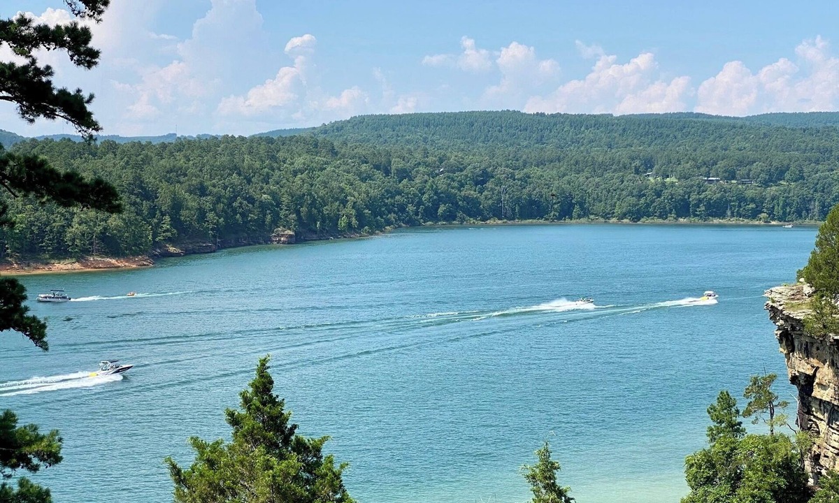 Tumbling Shoals House | The View at GFL - Panoramic Views - Lakefront - Waterfall - Beach - Hike - Relax