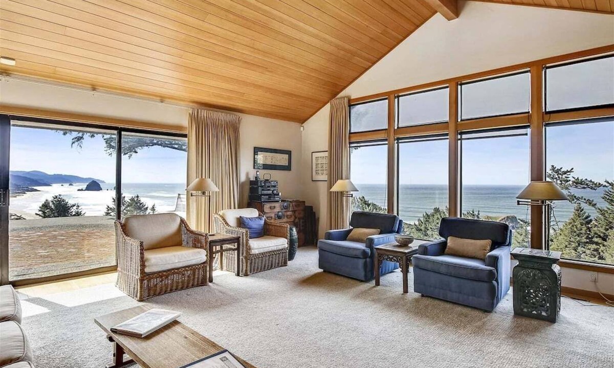 Cannon Beach House | The Viewpoint - Ocean Views!