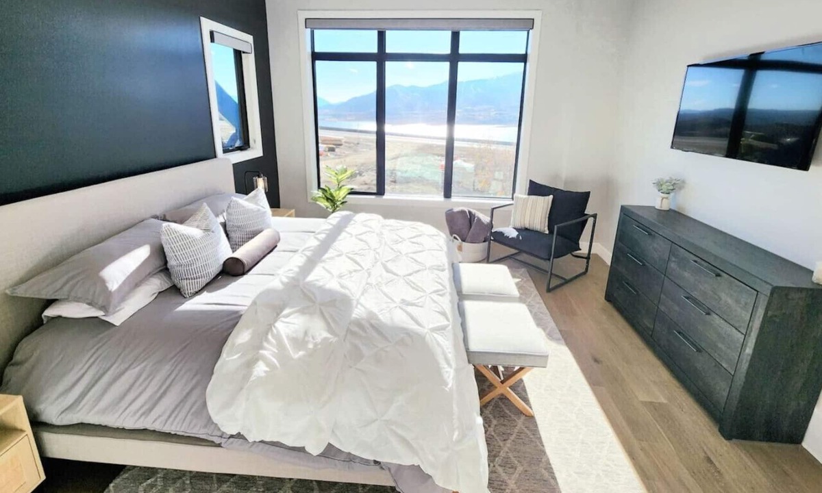 Hideout House | The views! Enjoy this Hideout Pet-friendly home!