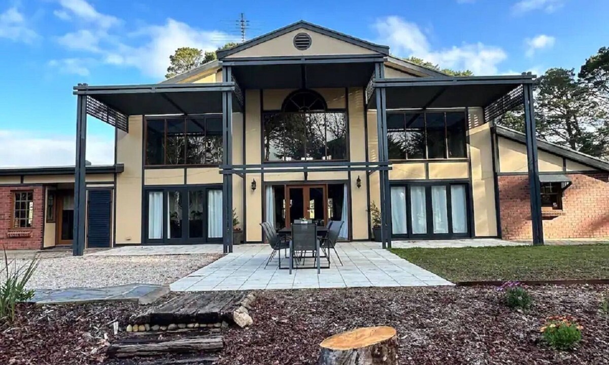 Yundi House | The Views Estate