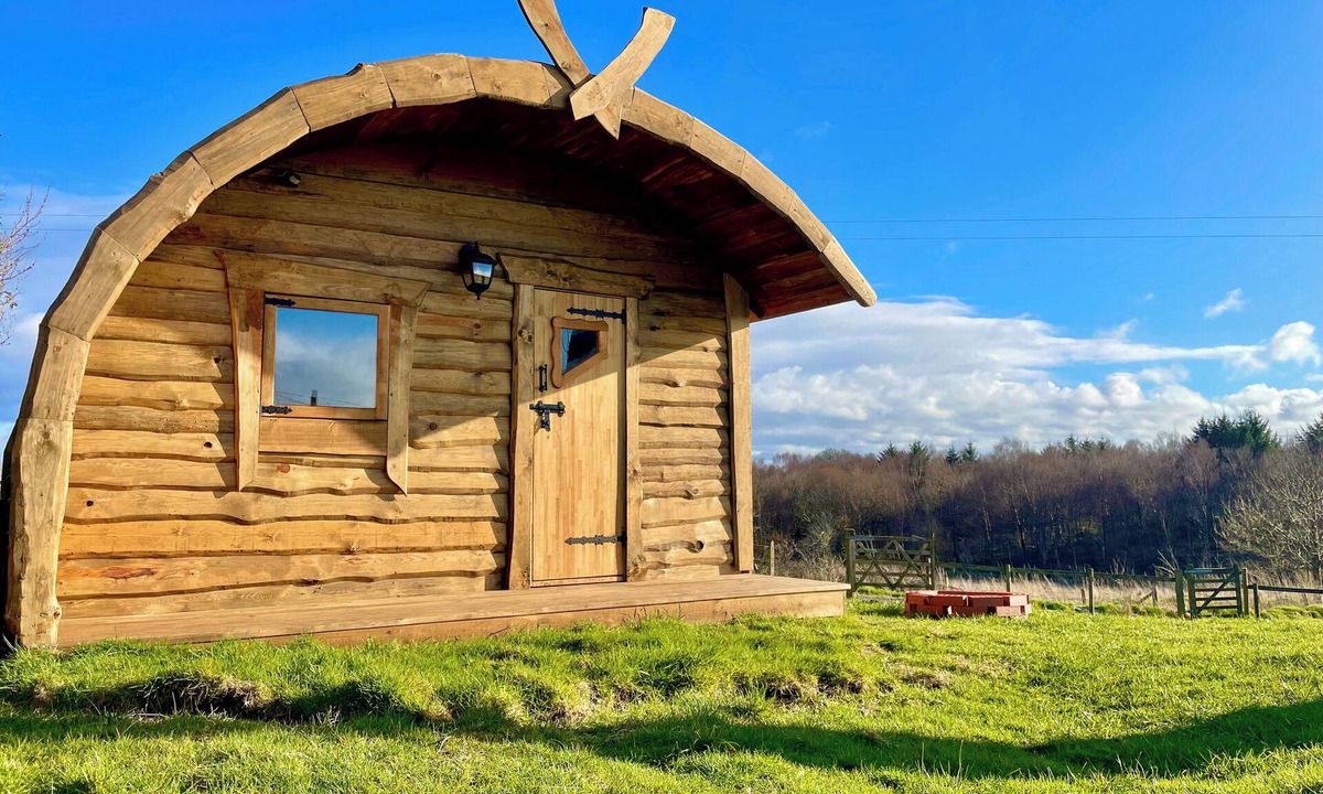 Bontnewydd Cabin | The Viking Lodge with Sauna