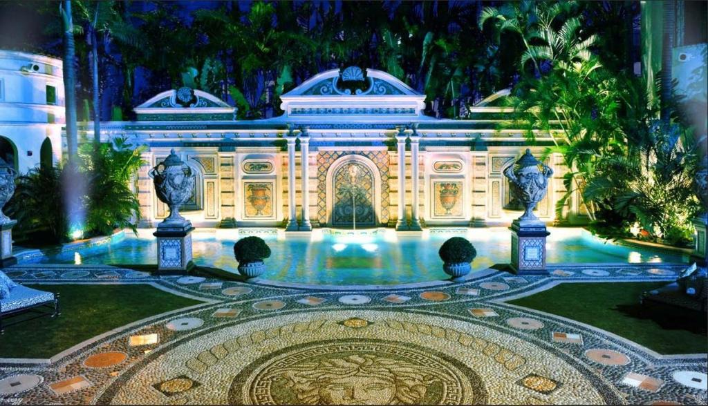 South Beach Hotel | The Villa Casa Casuarina