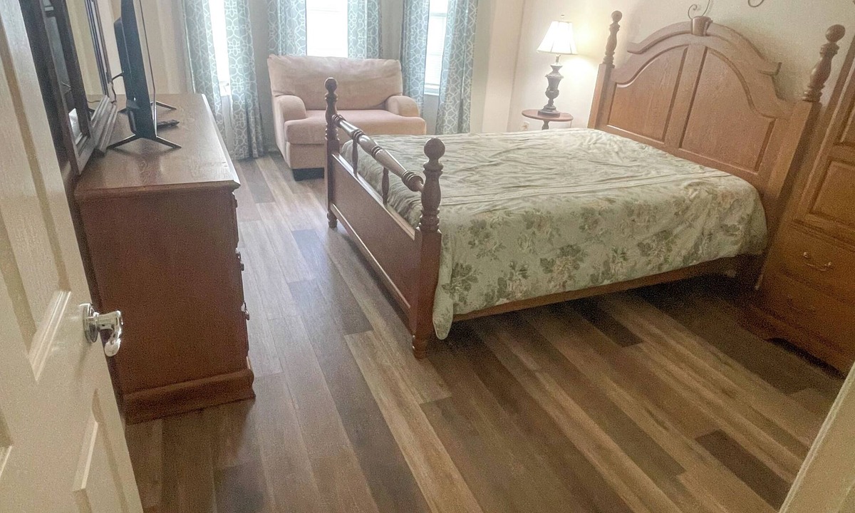 Duval House | The Villages Oasis